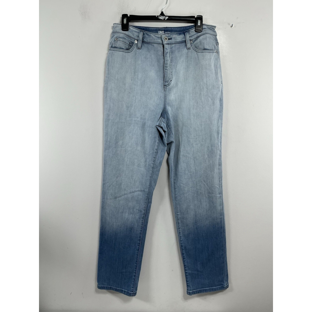 Womans Excellent Condition Inc Straight Two Tone Blue Jeans 12/31
